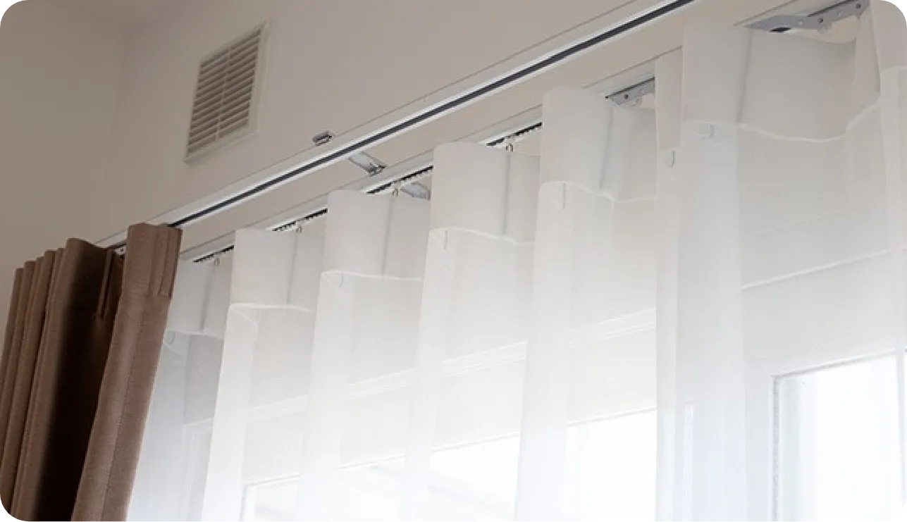 カーテンレール画像